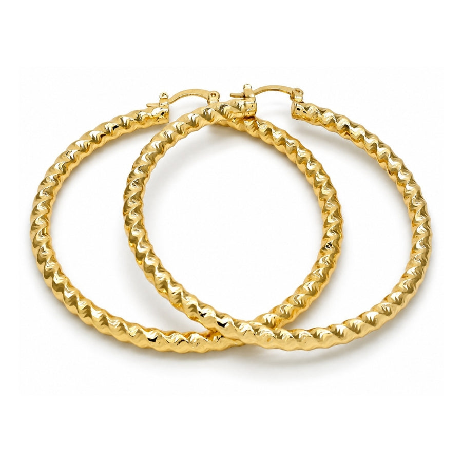 Oro Laminado Large Hoop, Gold Filled Style Hollow and Twist Design, Diamond Cutting Finish, Golden Finish