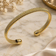 Oro Laminado Individual Bangle, Gold Filled Style Twist Design, Polished, Golden Finish