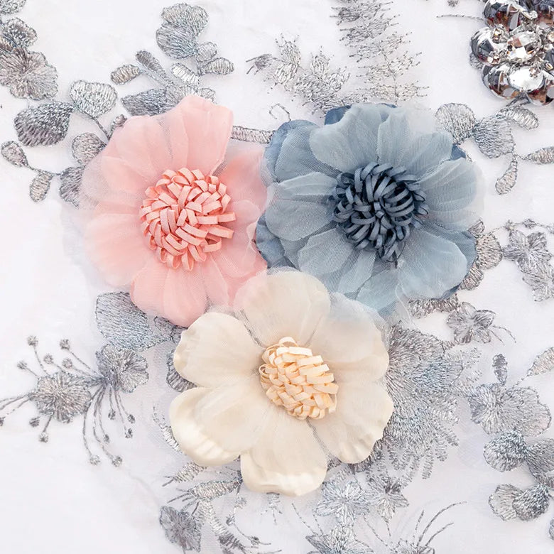 High-quality short-sleeved cotton t-shirts with sequin embroidery and 3D flowers