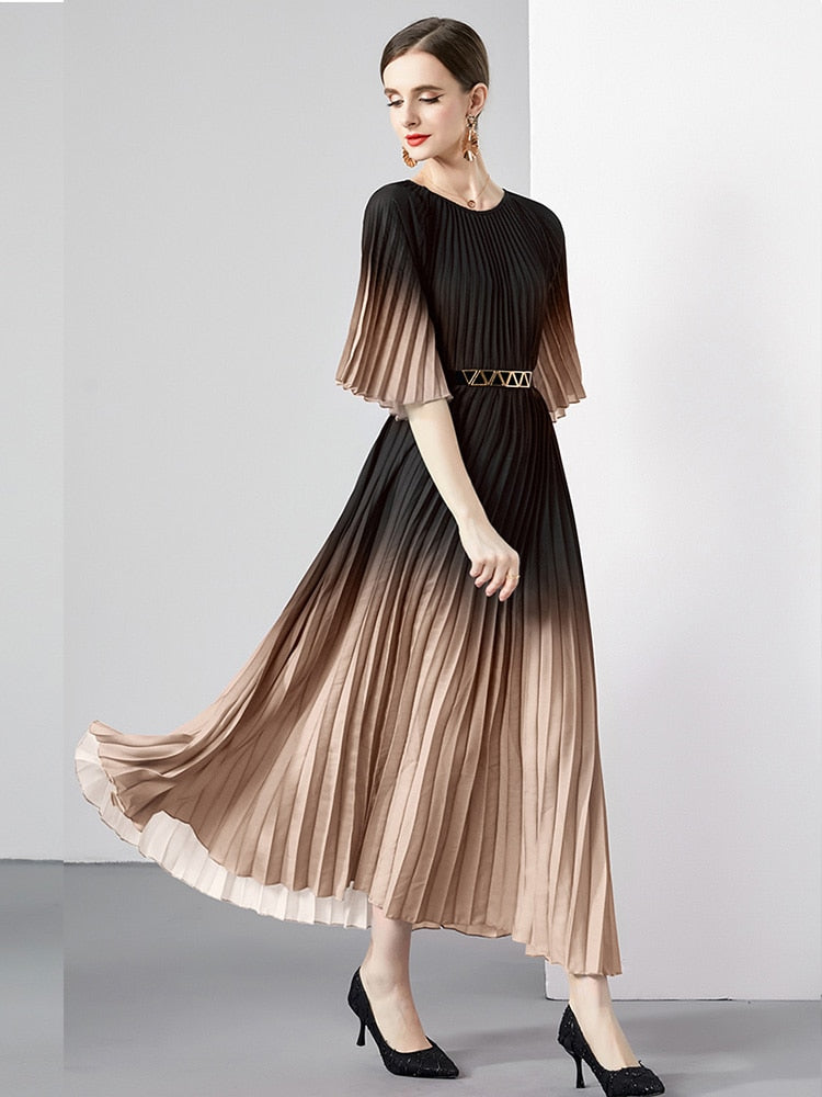 High Quality Vintage Oversized Loose Gradient Belt Lace Up O Neck Pleated Long Dress