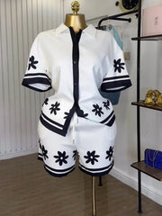 Floral print two-piece set, half-sleeved T-shirt, top and shorts