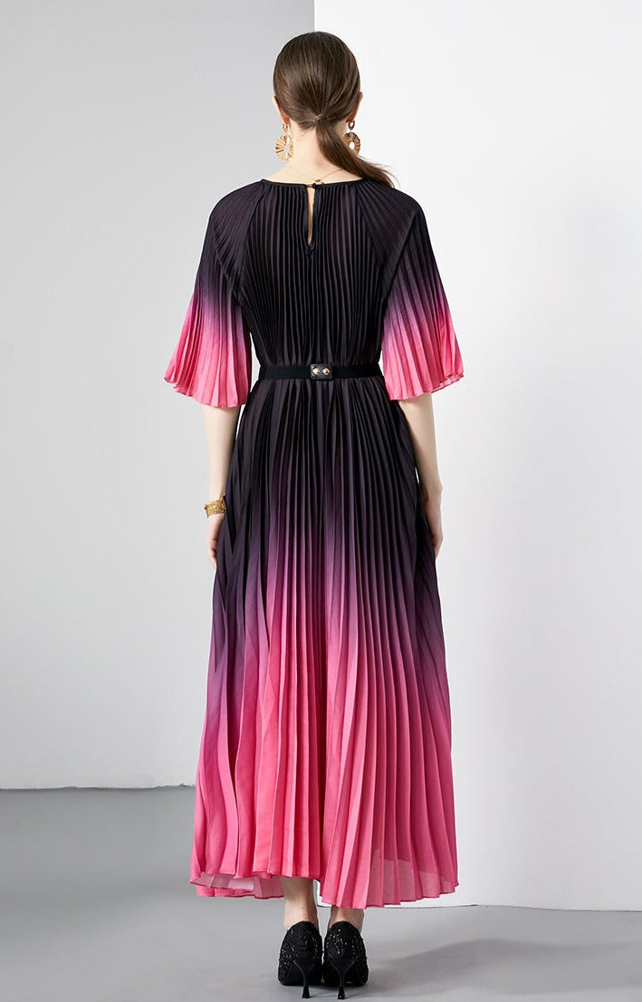 High Quality Vintage Oversized Loose Gradient Belt Lace Up O Neck Pleated Long Dress