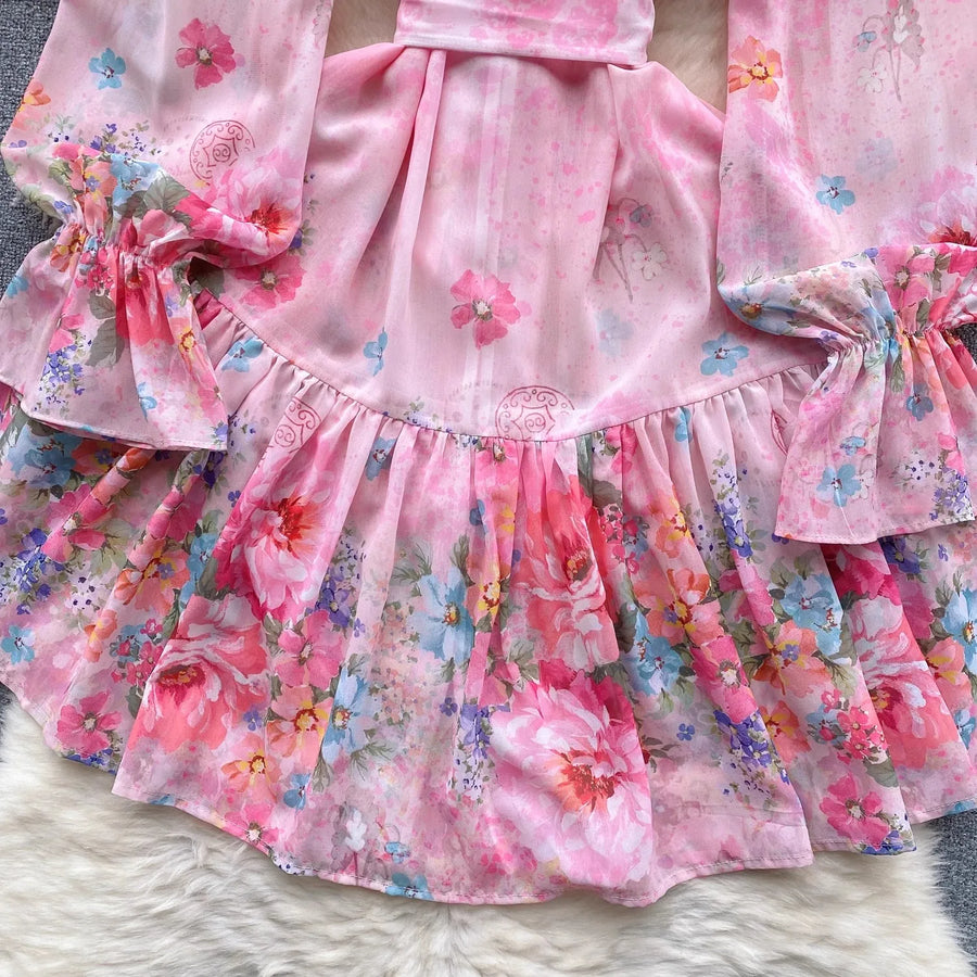 Elegant floral long sleeve V-neck dress with high quality bows