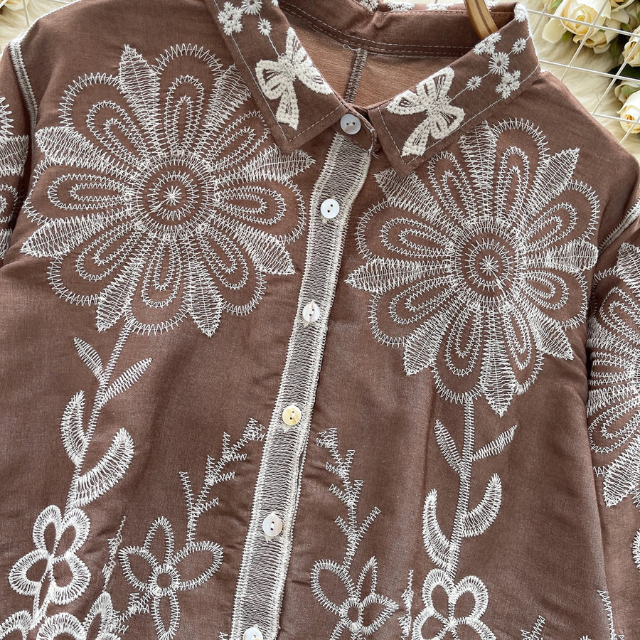Basic loose long-sleeved polo-neck blouse embroidered with flowers and French-style hook