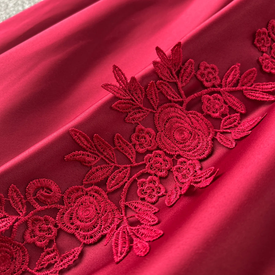 High Quality Vintage Floral Embroidery Mesh Long Sleeve Red Dresses