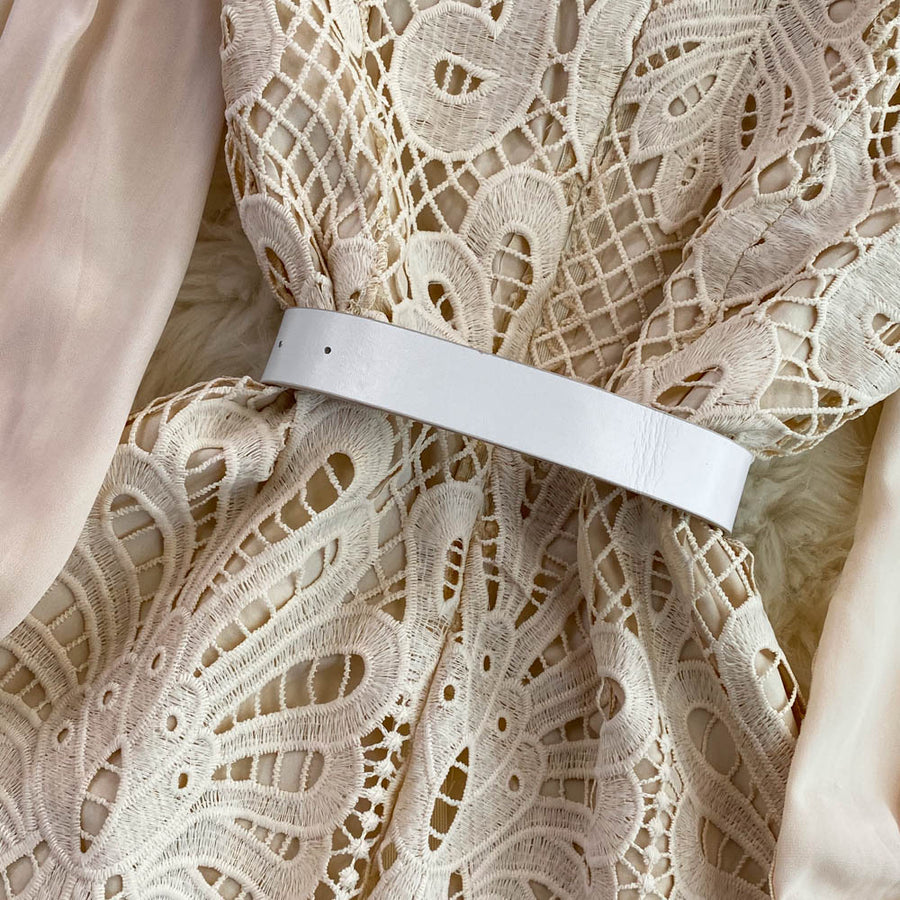 High Quality Lace Round Neck Lantern Sleeve Hook Flower Vintage Dress